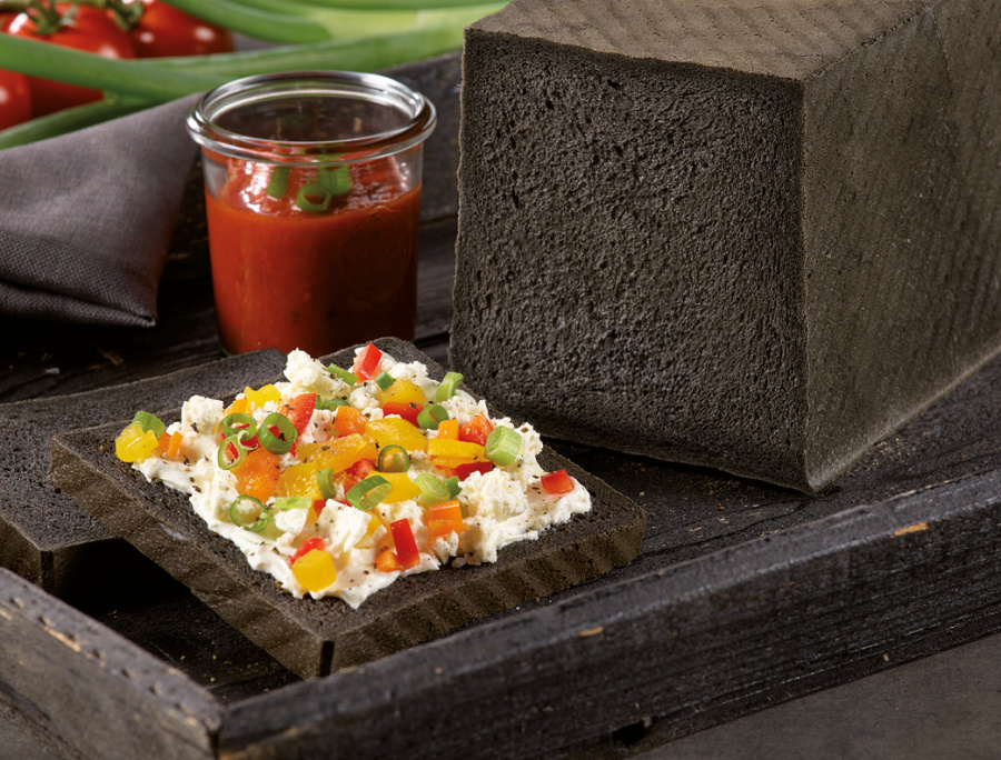 Black Toast with BLACK MIX KOMPLET